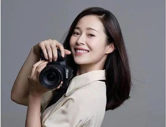 江一燕官宣离婚前夫身份曝光，曾内涵刘亦菲被翻白眼，绿茶行为太多终翻车（组图） - 1