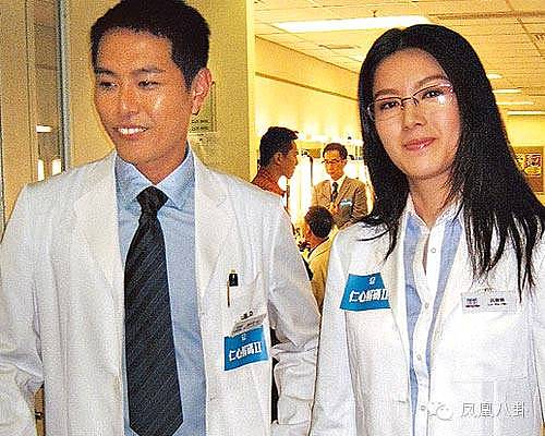 恭喜正式离婚！忍不住和已婚男车震，入豪门想生4个仔！无奈老公丁克落魄分开（组图） - 20