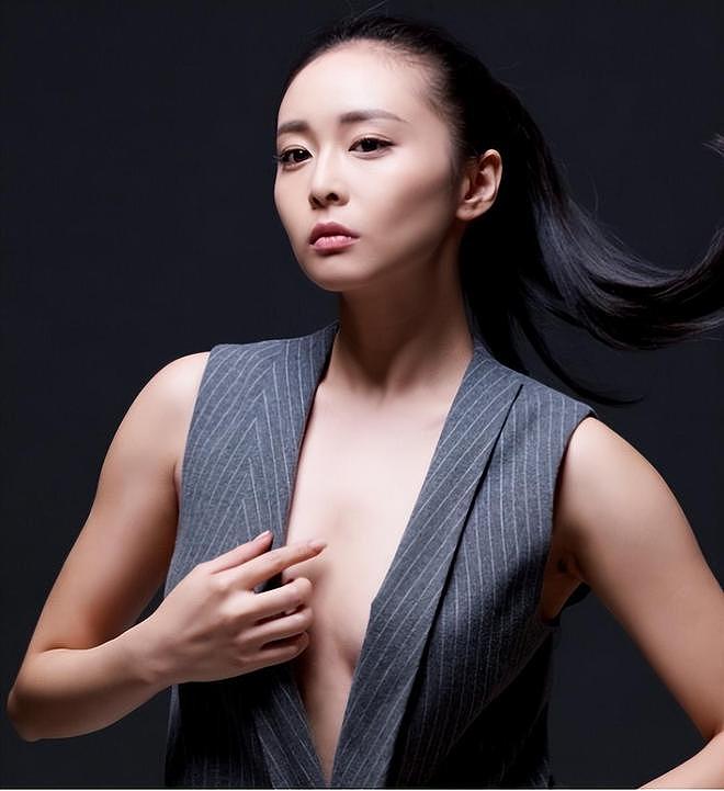 吃完“大嫂”红利的高叶,又回到了她的“怪圈”,还是张颂文高明(组图) - 28