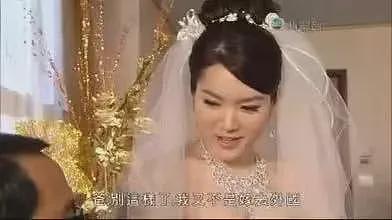 恭喜正式离婚！忍不住和已婚男车震，入豪门想生4个仔！无奈老公丁克落魄分开（组图） - 11