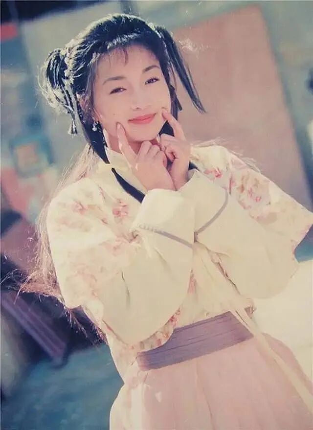 从“最甜港姐“到加拿大护士！ 55岁“最美郭襄“罕见素颜曝光， 卸下光环绽放第二人生（组图） - 2
