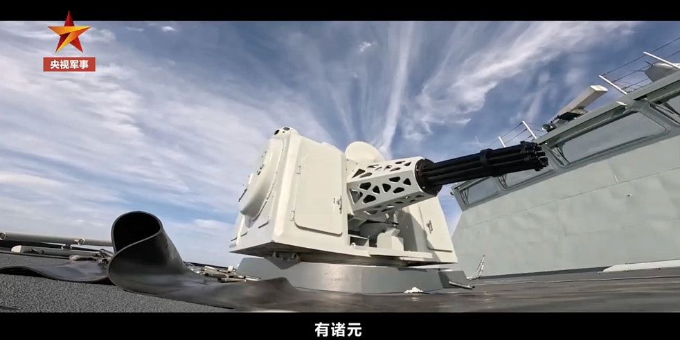 解放军新一代“带刀护卫”漯河舰，黄海实战训练画面曝光（组图） - 4