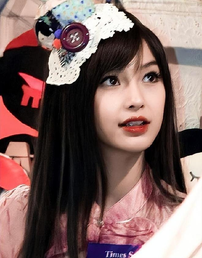 黄晓明也没想到，被自己抛弃的前妻杨颖，已走上另一条“上坡路”（组图） - 11