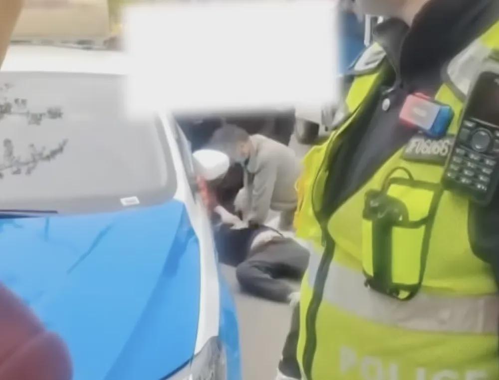 的哥因乘客少付2块钱，被活活气死（组图） - 2