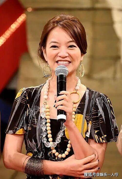 阿雅一语戳破小S伪善:真正的思念,从不需要骨灰项链来证明(组图) - 3