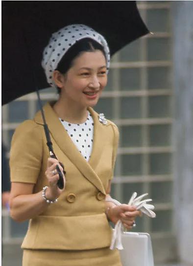 日本史上最“恶毒”皇室婆婆，最美平民皇后被她24小时监视、当面斥责，甚至折磨到失声（组图） - 10