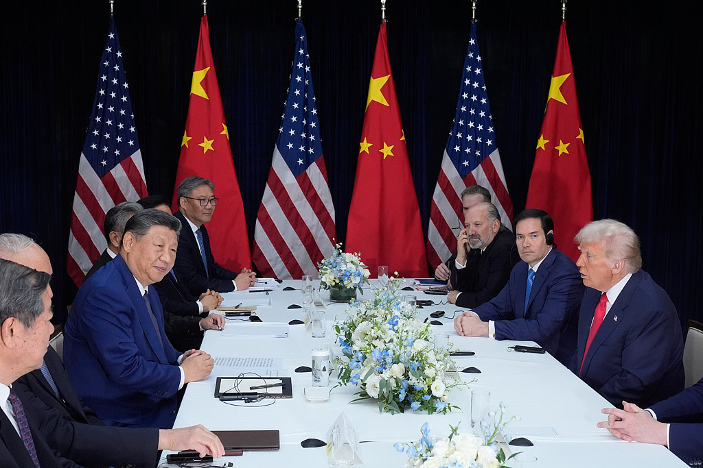 特朗普逗乐习近平？白宫新曝习特会“内幕照”气氛太好了（组图） - 1
