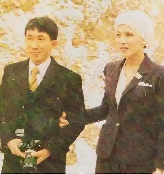 顶级富贵花与国王老公相爱相杀，出轨保镖，权势滔天，她这辈子太神了……（组图） - 33