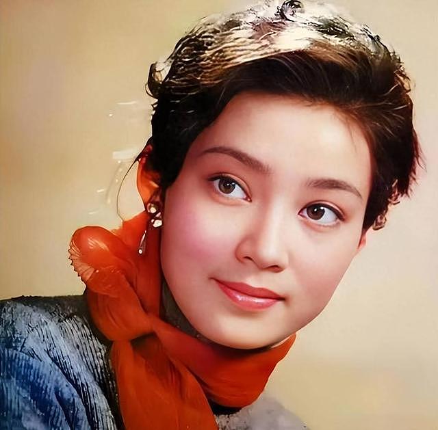 钱再多有什么用？官媒揭开70岁潘虹的真实现状，董卿说的一点没错（组图） - 11