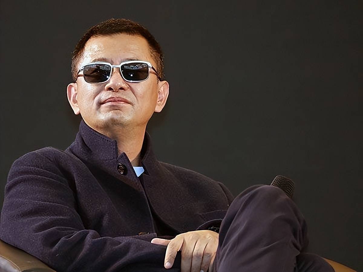 聊天录音曝光！王家卫称“唐嫣很装”引热议，微博评论区沦陷（视频/组图） - 1
