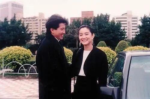 他陪了林青霞21年，眼睁睁看着她嫁给别人，如今78岁仍单身（组图） - 5