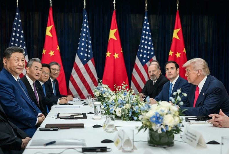 中美贸易战停火1年,美方幕后推手是谁:曾在中港生活6年(组图) - 3