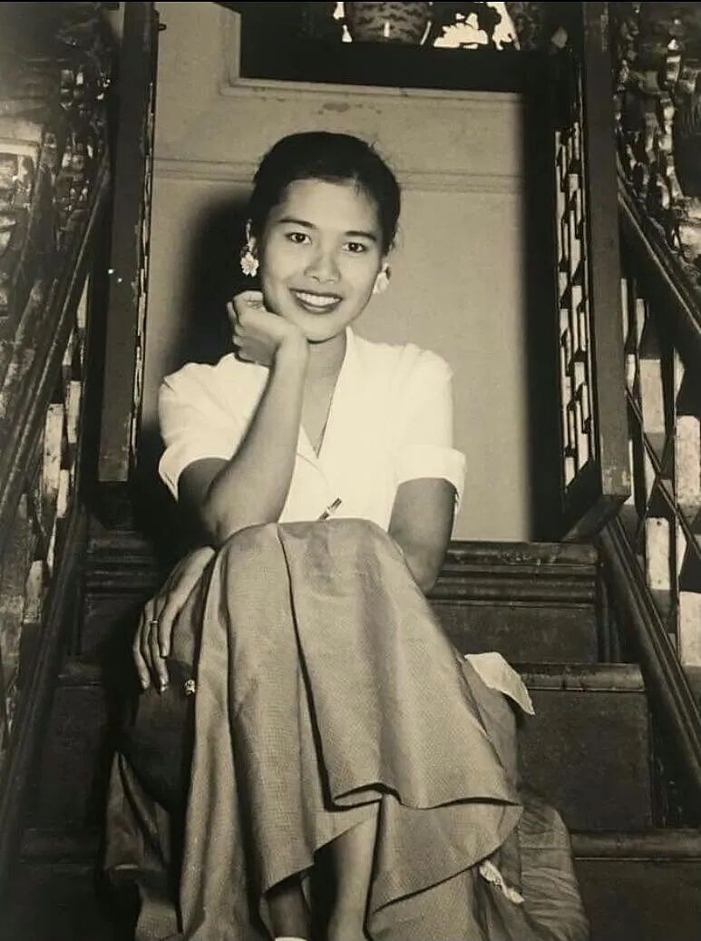 顶级富贵花与国王老公相爱相杀，出轨保镖，权势滔天，她这辈子太神了……（组图） - 7