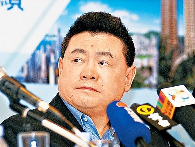 刘銮雄,为何死心塌地爱甘比这么多年?其实,答案俗套又露骨(组图) - 16