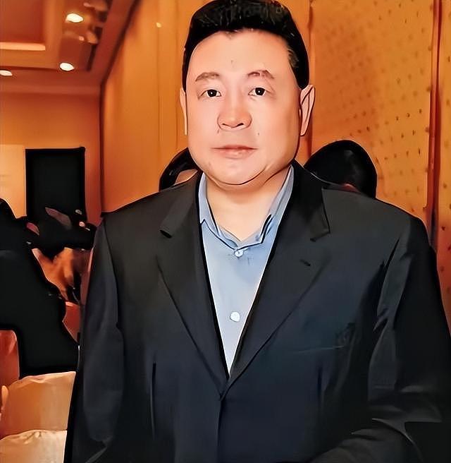 刘銮雄,为何死心塌地爱甘比这么多年?其实,答案俗套又露骨(组图) - 5