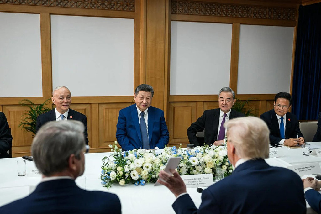 特朗普逗乐习近平？白宫新曝习特会“内幕照”气氛太好了（组图） - 3