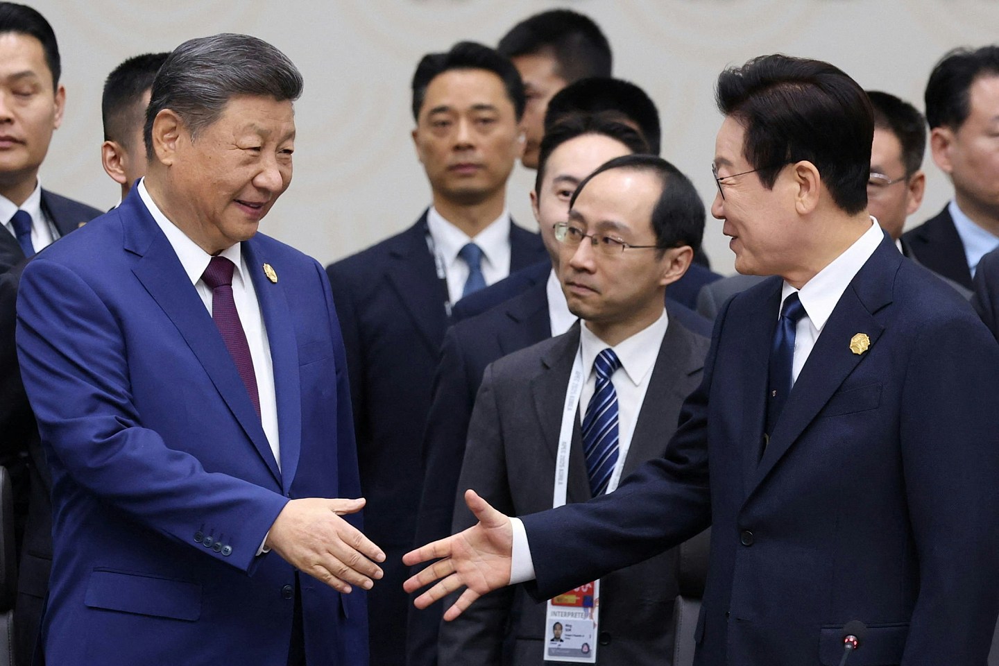 中韩元首会谈！李在明：与华合作应与时并进；习近平：愿加强关系（组图） - 9