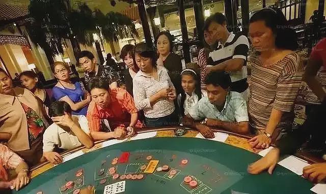 柬埔寨比缅北更恐怖？曾经的旅游胜地，如今黄赌毒俱全，性交易随处可见（组图） - 4