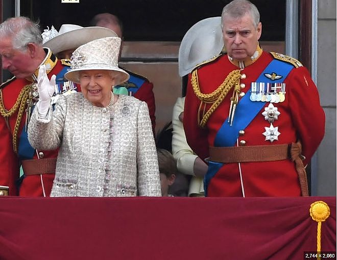 从“英女王最爱儿子”到被废，他是如何走到今天？（图） - 5