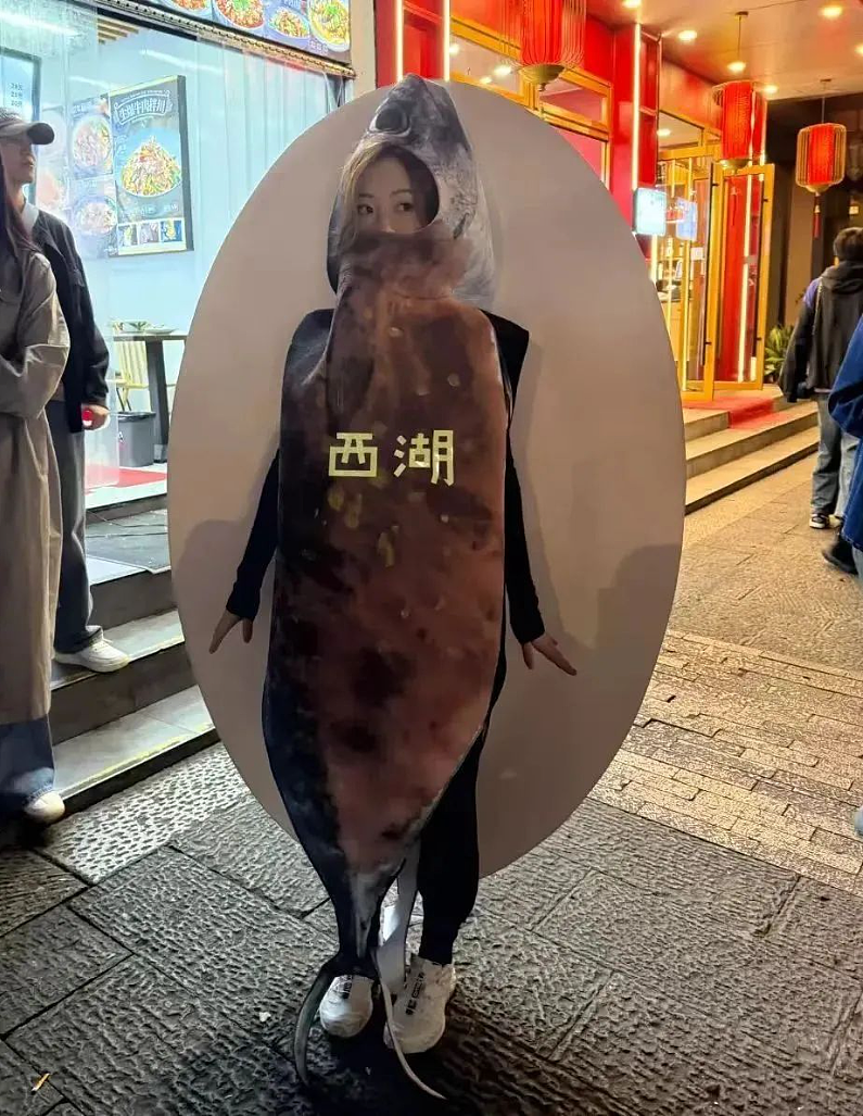 这个万圣节,中国留学生给老外们整了一波“文化暴力输出”(组图) - 30