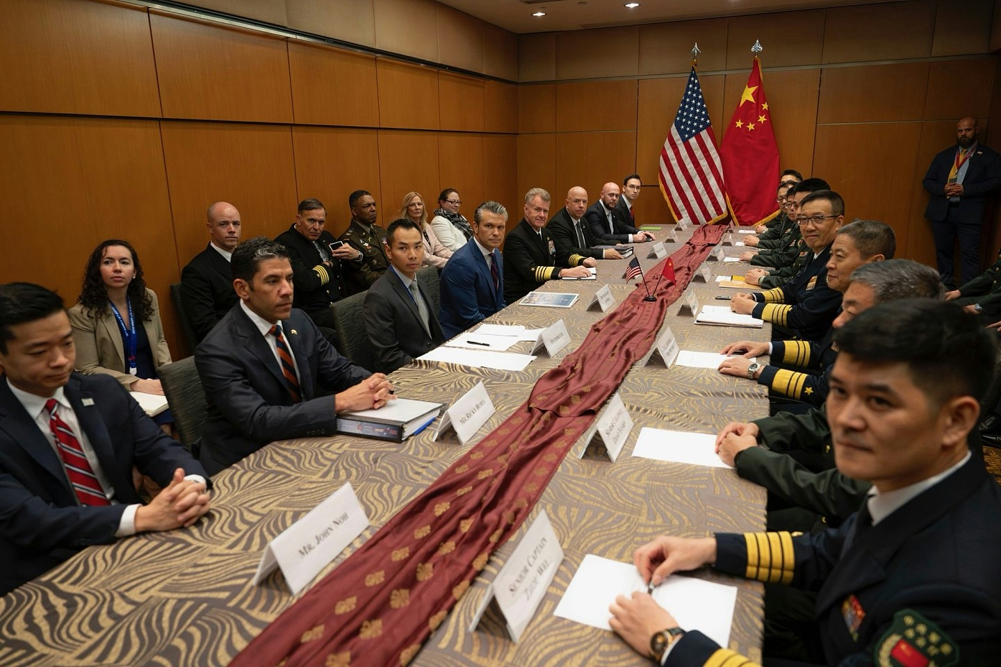 美国防长：中美军方将建立直接沟通渠道（组图） - 1