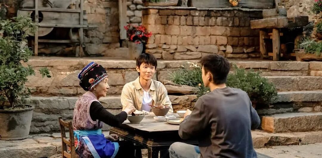 “农村奶奶给孙女点蜜雪冰城”，这个外卖进村的故事谁看谁飙泪（组图） - 12