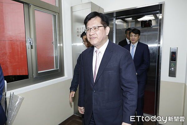 CNN曝台湾宴请美官员却无人到场，台官方回应（图） - 1