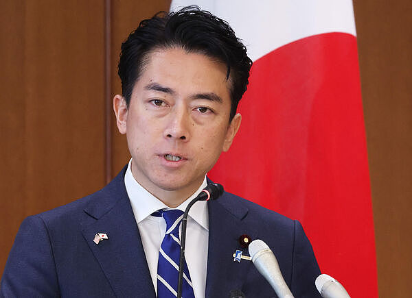 中日防长会晤，小泉进次郎强调台海稳定重要性（图） - 1
