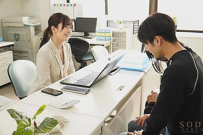 【美女】D杯甜心小魔女,“月牙笑眼”痴女心,让你看了还想看!(组图) - 38