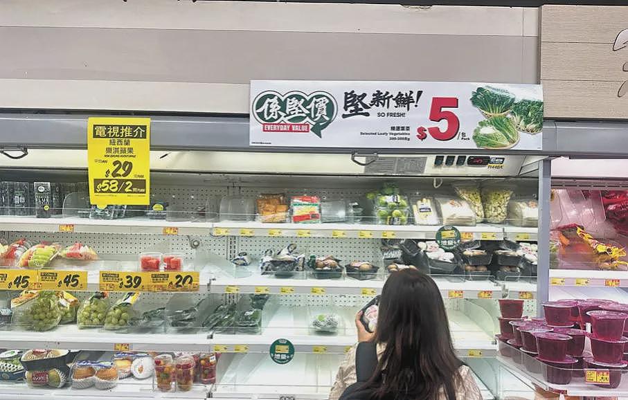 内地“穷鬼”超市,快被香港人搬空了(组图) - 15