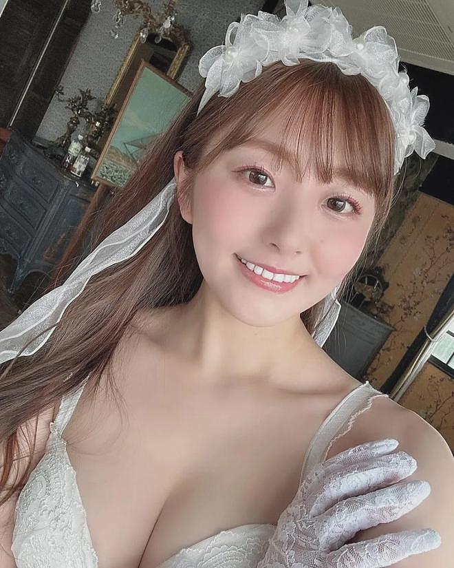 【美女】D杯甜心小魔女,“月牙笑眼”痴女心,让你看了还想看!(组图) - 6