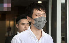 震惊！世纪渣男再次被捕，被压在地上大喊救命，家暴老婆终于遭报应（组图） - 5