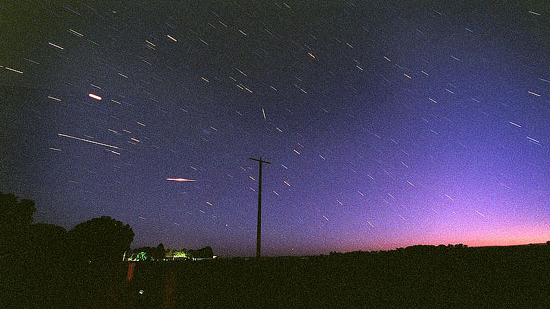 错过了10月？11月狮子座流星雨来了！本周开始点亮澳洲夜空，各大城市最佳观赏时间公布（组图） - 2