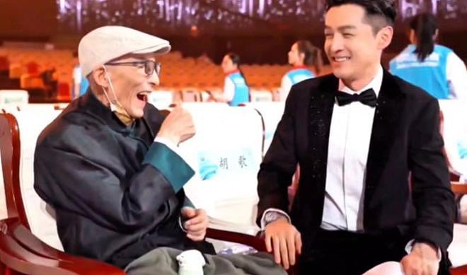 4天的沉默印证游本昌“真实人品”，为他撑腰的，不止金靖（组图） - 12