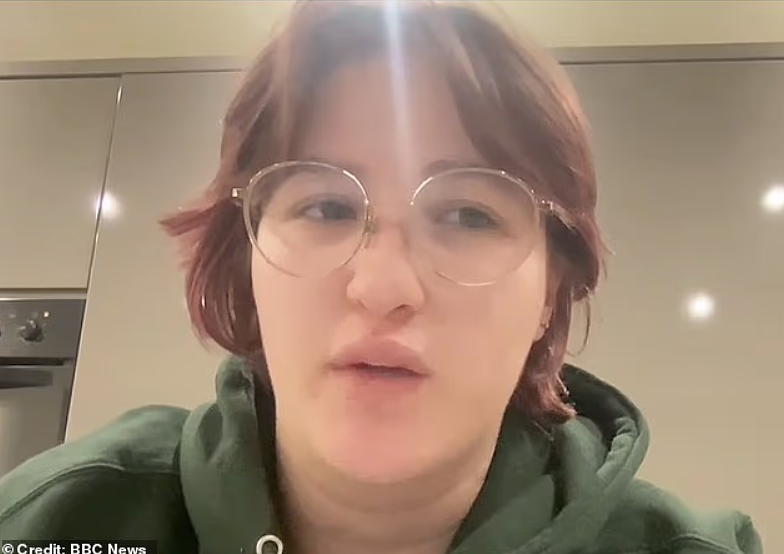 9人重伤,英国剑桥火车发生重大伤人事件!目击者:一开始以为是万圣节表演(组图) - 9
