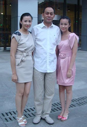 张凯丽女儿新剧遭质疑, 硬挤进贵圈的星二代:演技不够,爹妈给凑?(组图) - 23