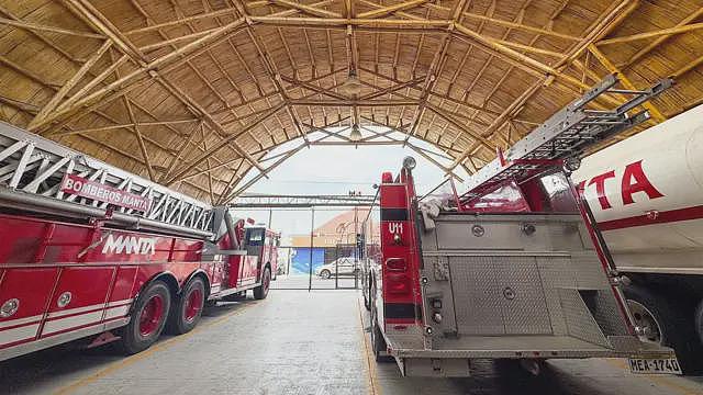 “大自然赋予的韧性”：那些在地震中屹立不倒的竹建筑（组图） - 2