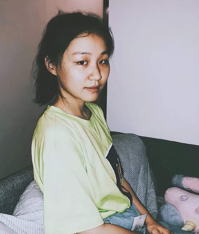 王家卫说“我一定要搞金靖”，女方不敢回应，疑似不敢得罪资本（组图） - 3