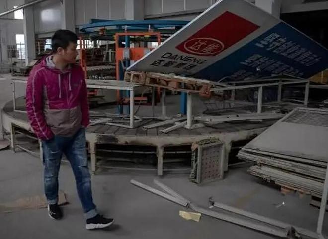 浙江富豪王银达:10年赚4亿,破产后妻子卷钱跑路,如今怎么样了(组图) - 10