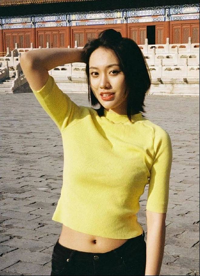 张凯丽女儿新剧遭质疑, 硬挤进贵圈的星二代:演技不够,爹妈给凑?(组图) - 40