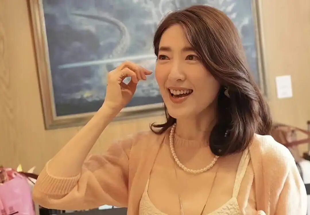 突然宣布分手!和相恋24年富商分开,两人都不幸患上癌症(组图) - 13