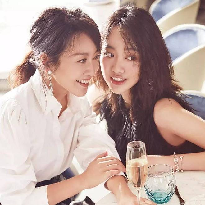 张凯丽女儿新剧遭质疑, 硬挤进贵圈的星二代:演技不够,爹妈给凑?(组图) - 46