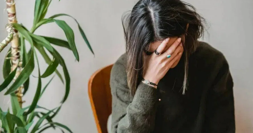 退休妇女误信“美籍华裔”网友,被骗光102万美元积蓄!如今卖房偿债…(组图) - 1