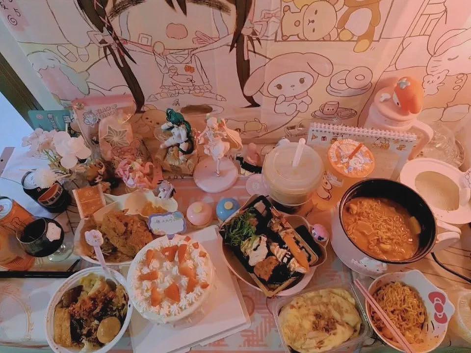 年轻人“催吐”上瘾？我吐出来的不是食物，是错误...（组图） - 1
