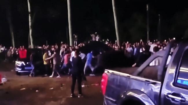 海南农民爆发大规模示威！网传警方一度鸣枪驱散（视频/组图） - 11