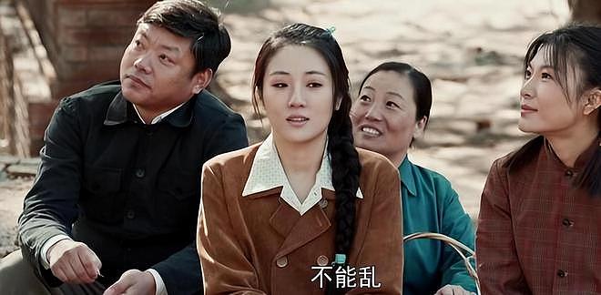 张凯丽女儿新剧遭质疑, 硬挤进贵圈的星二代:演技不够,爹妈给凑?(组图) - 2