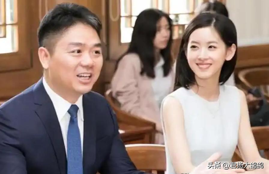 刘强东没想到,与章泽天恩爱10年,也难逃“老夫少妻”的残酷现实(组图) - 8