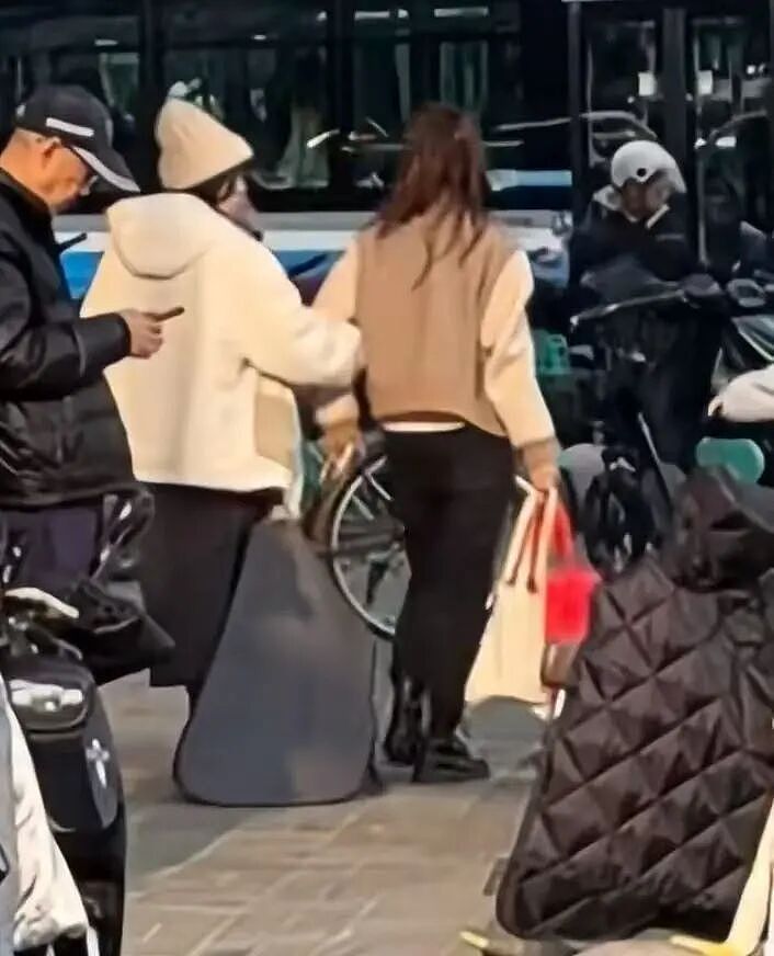 【爆笑】“妹妹靠着拼夕夕商家打款挣了一千多…？”啊啊啊这才是真正的血汗钱（组图） - 62