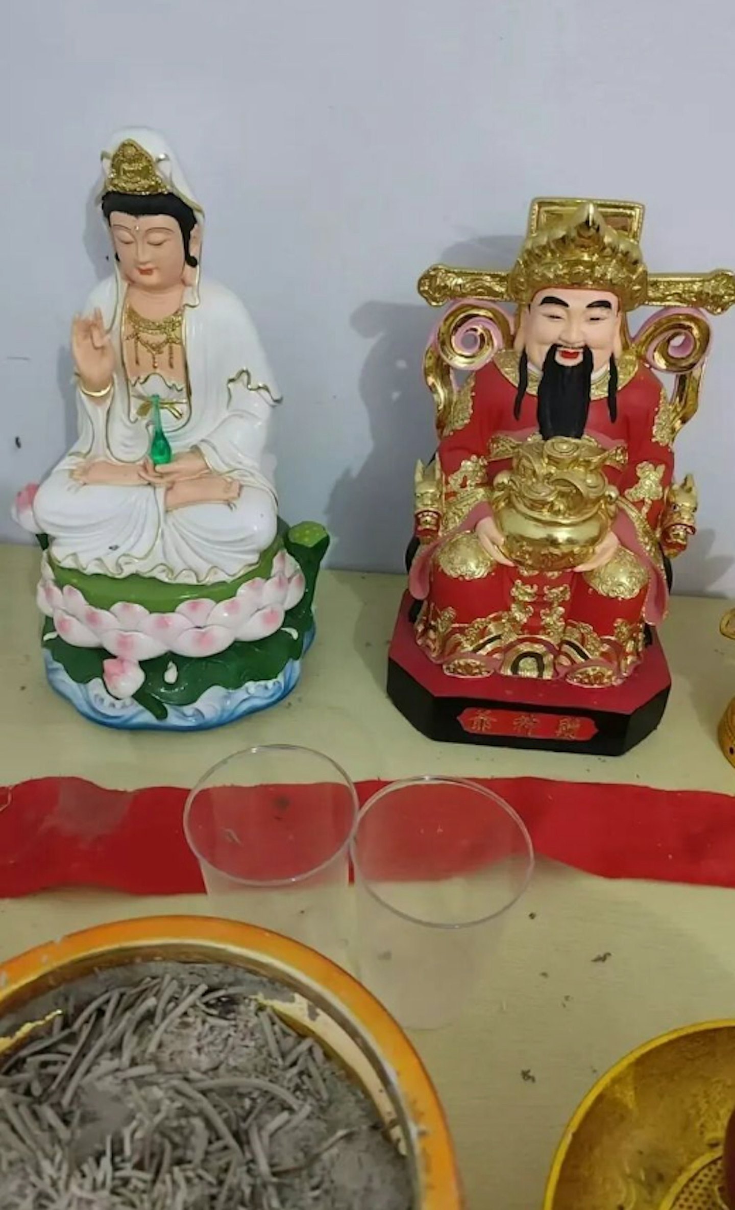 自封玉皇大帝!河南邪教头目敛500万性侵10人,线上直播骗术曝光(组图) - 4