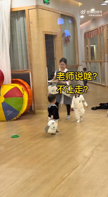 【爆笑】去当婚礼主持人，新郎让我凌晨4点到，要检查我的裤衩？网友：我有个大胆的想法...（组图） - 24